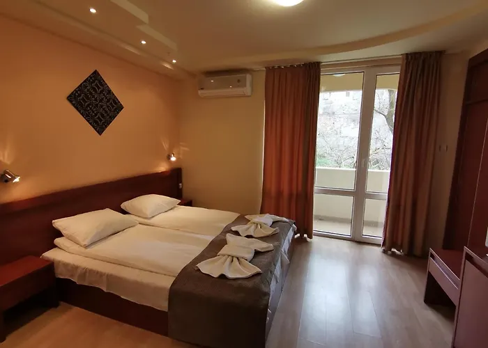 Ξενοδοχείο Paris Relax Zone Μπαλτσίκ