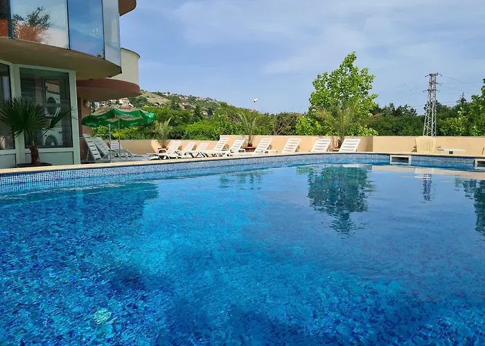 Ξενοδοχείο Paris Relax Zone Μπαλτσίκ